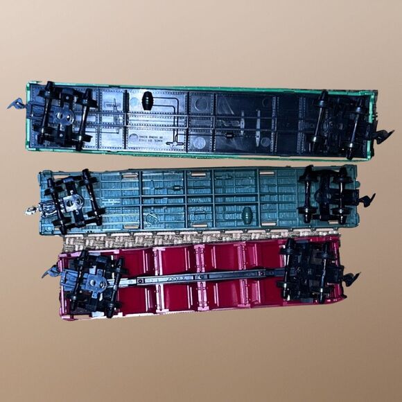 3 Vintage 1975 TYCO BN 100024 Box Car Open Bay Hopper Flat Car HO Scale Train B6 - Picture 4 of 7